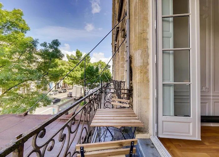 Le Tresor - Appt Dans Le Triangle Dor De Appartement *