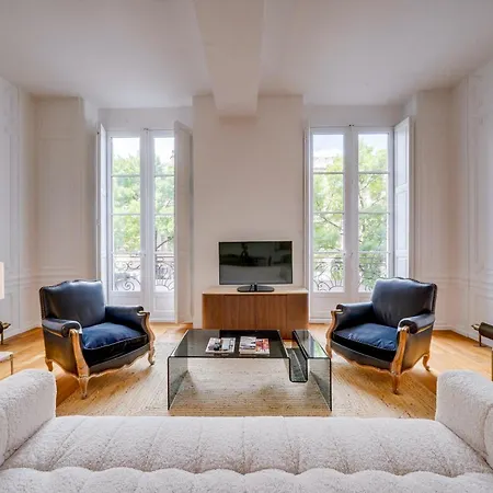 Le Tresor - Appt Dans Le Triangle Dor De Apartment