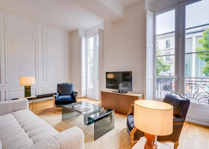 Le Tresor - Appt Dans Le Triangle Dor De *